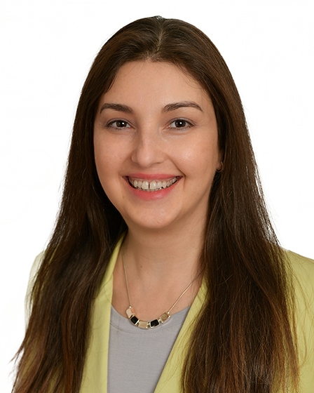 Farzana Nanavati, MD Headshot