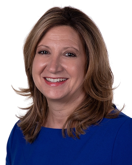 Lisa Sonzogni, APN Headshot